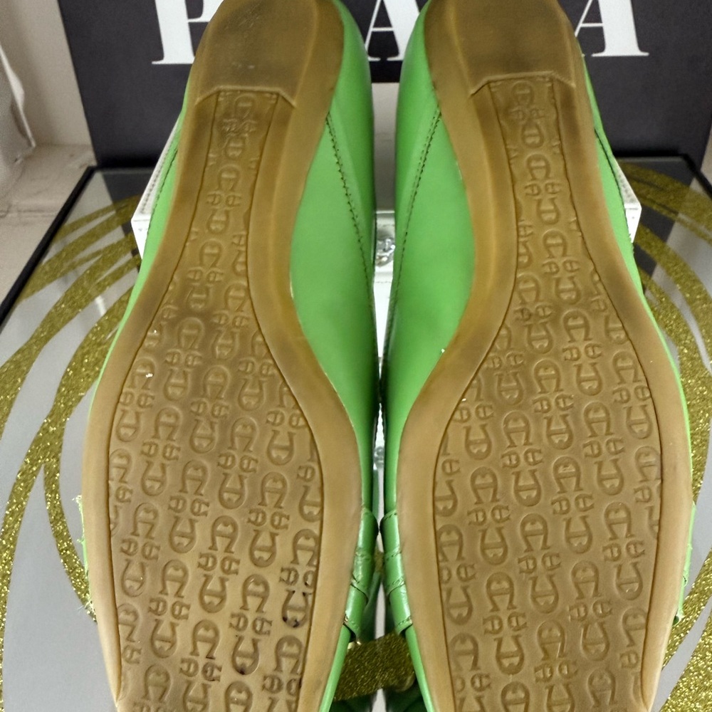 Etienne Aigner Green Loafers with Gold Buckle - Picture 5 of 6